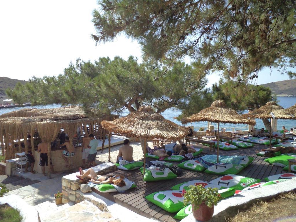 Club Mackerel Holiday Village Foça Exteriör bild