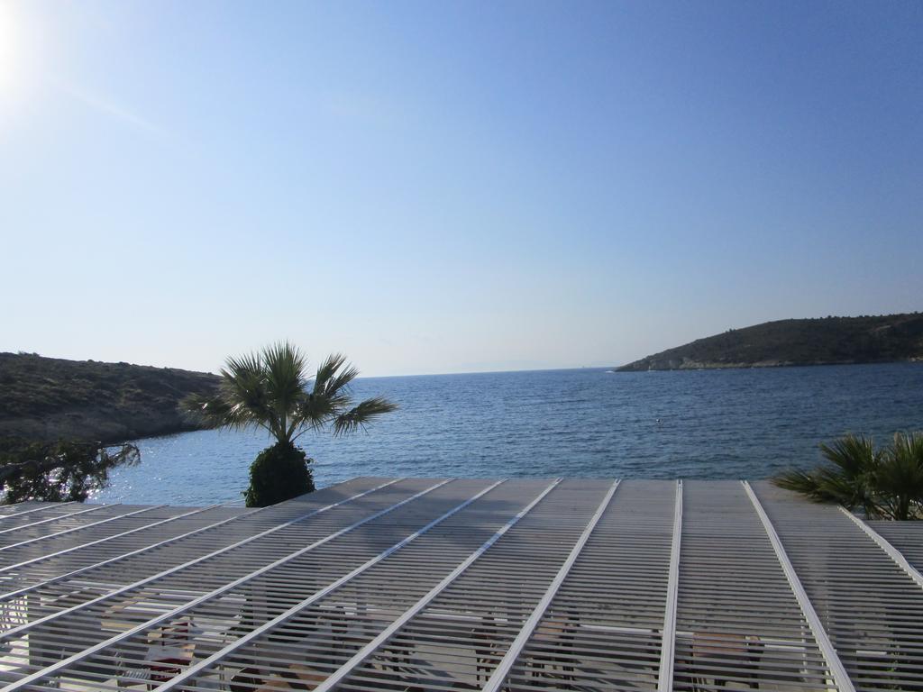 Club Mackerel Holiday Village Foça Exteriör bild